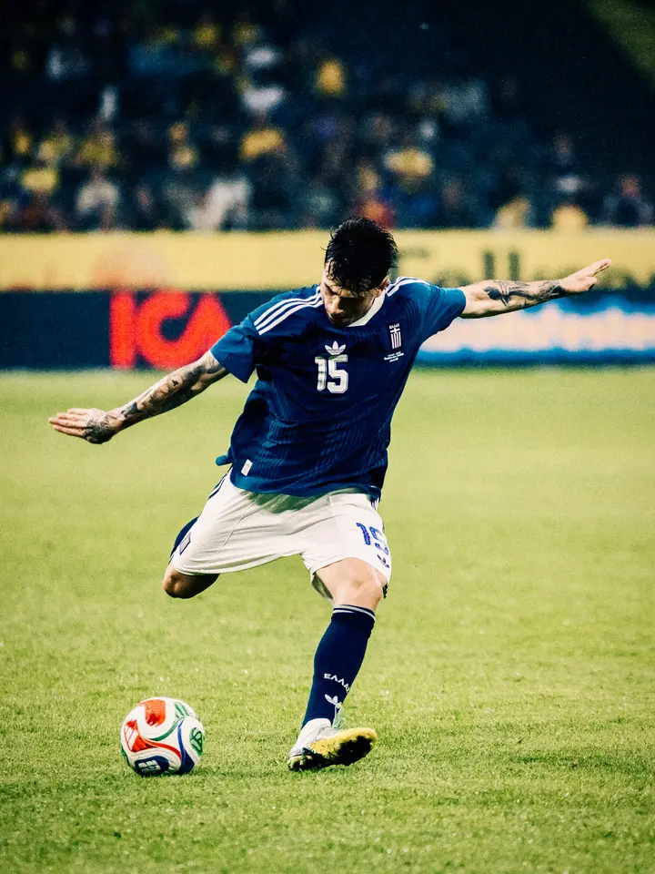 Late Greece equaliser denies Sweden in World Cup warm-up — photograph 1.