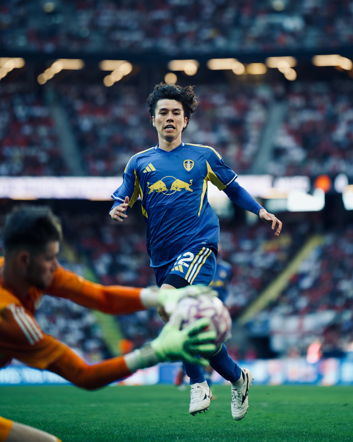 Manchester United and Leeds share goalless Stockholm opener — photograph 1.