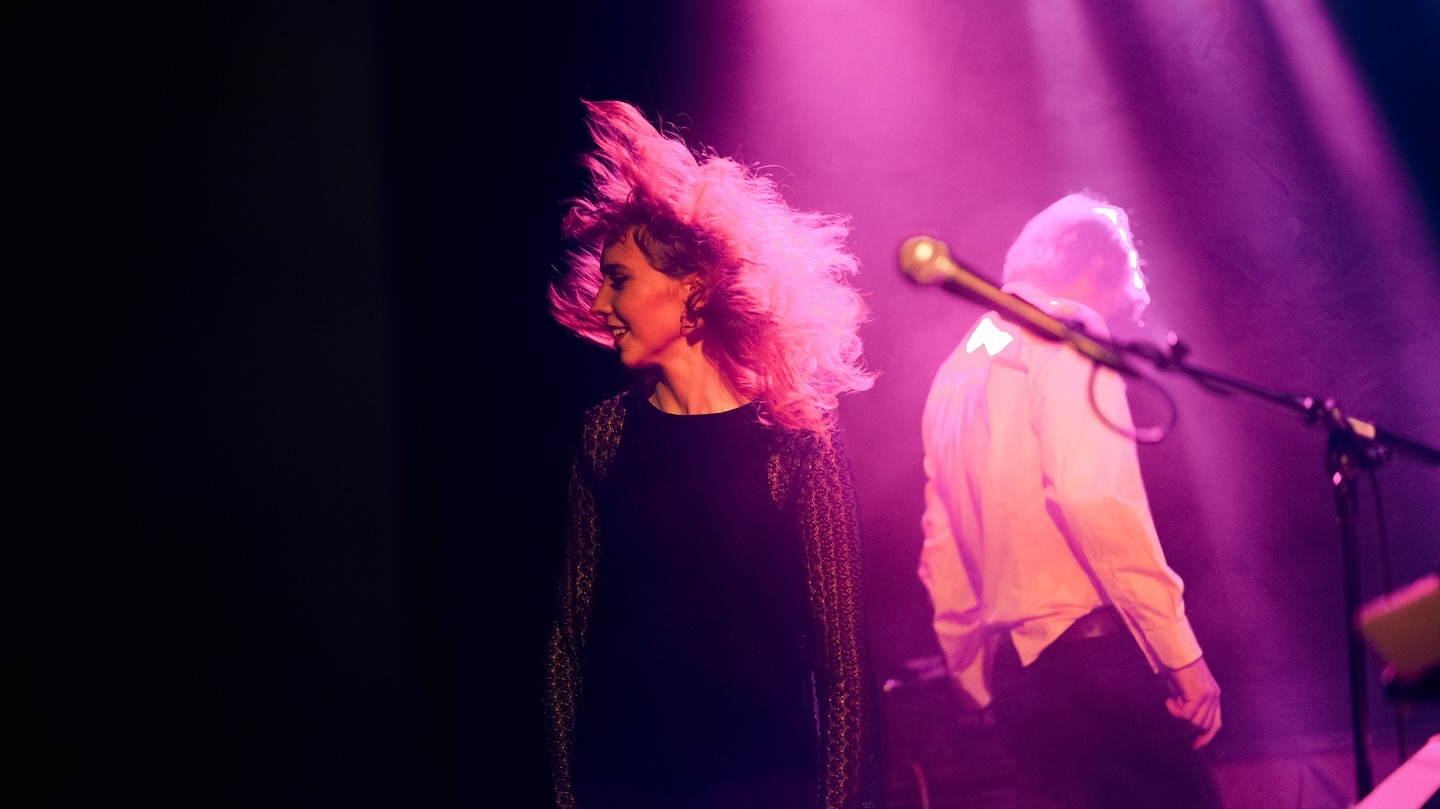 Julia Logan live at Nalen, photograph 9 of 9.