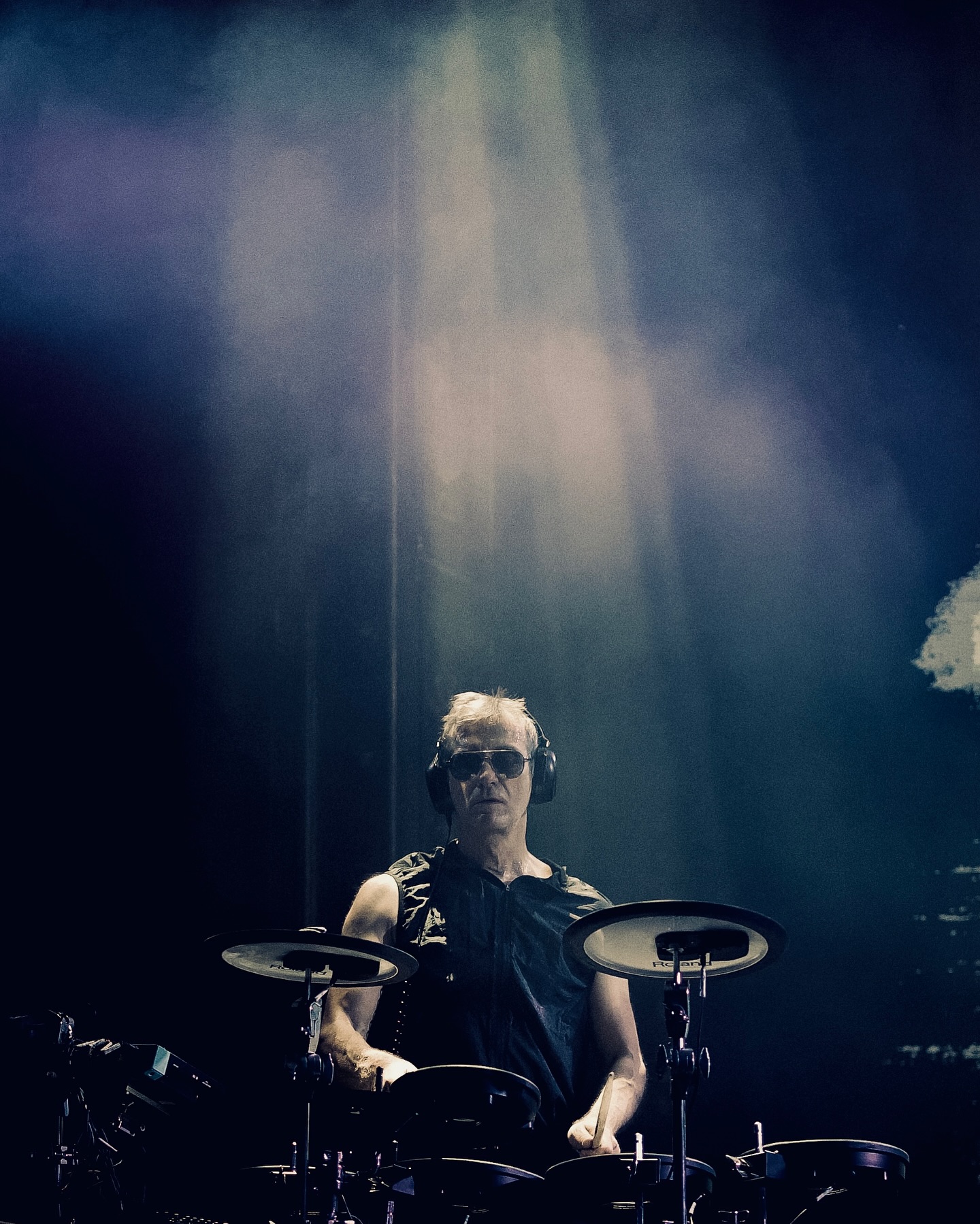 Front 242 live at Berns, photo 2 of 5.