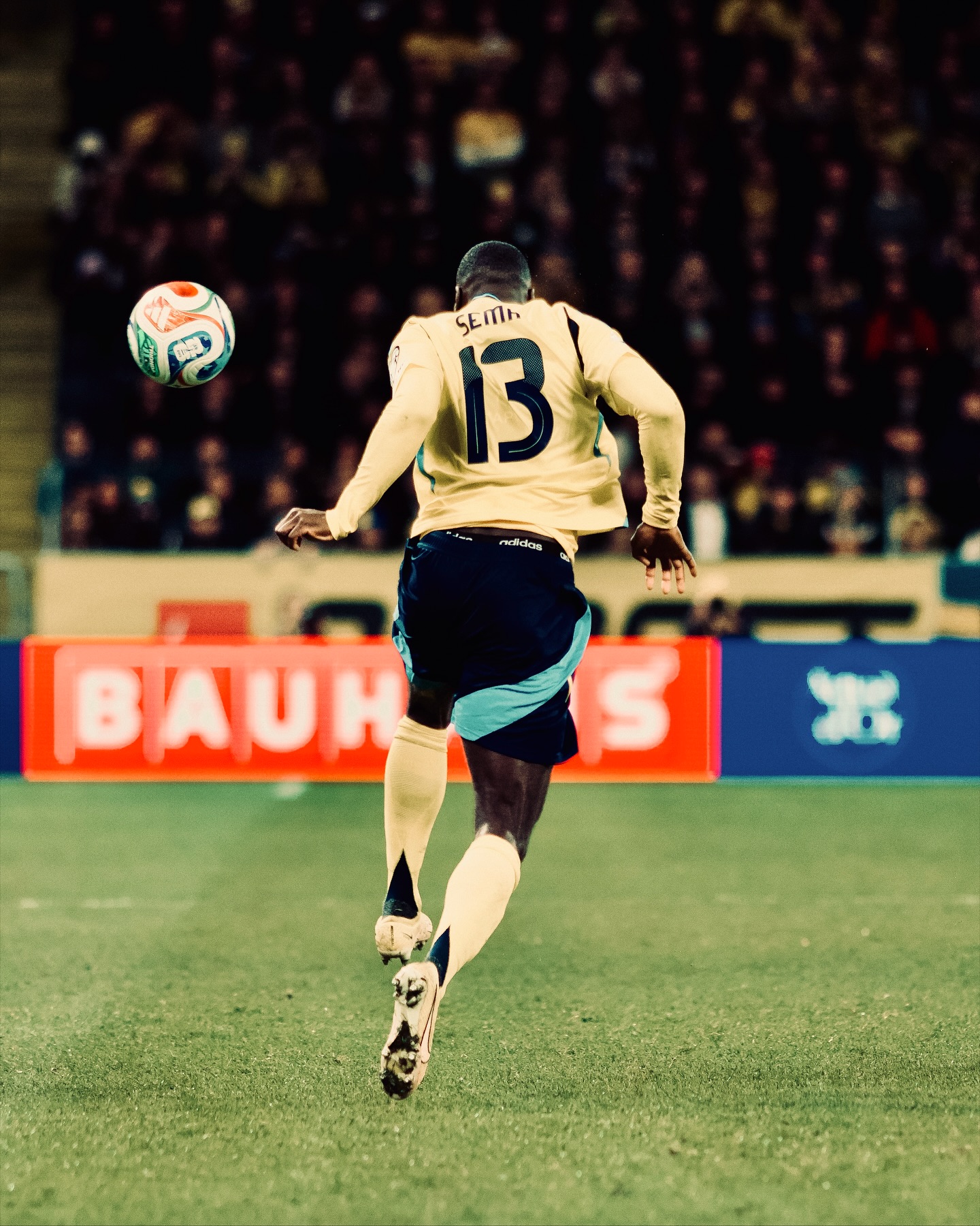 Switzerland defeat Sweden 2–0 in Solna World Cup qualifier — photograph 2.