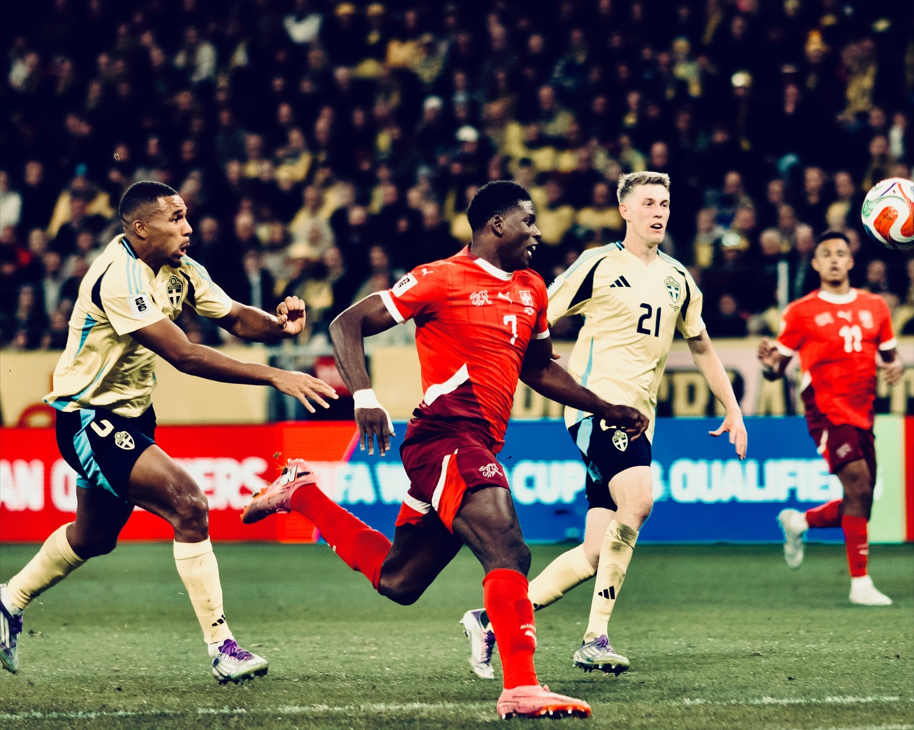 Switzerland defeat Sweden 2–0 in Solna World Cup qualifier — photograph 10.