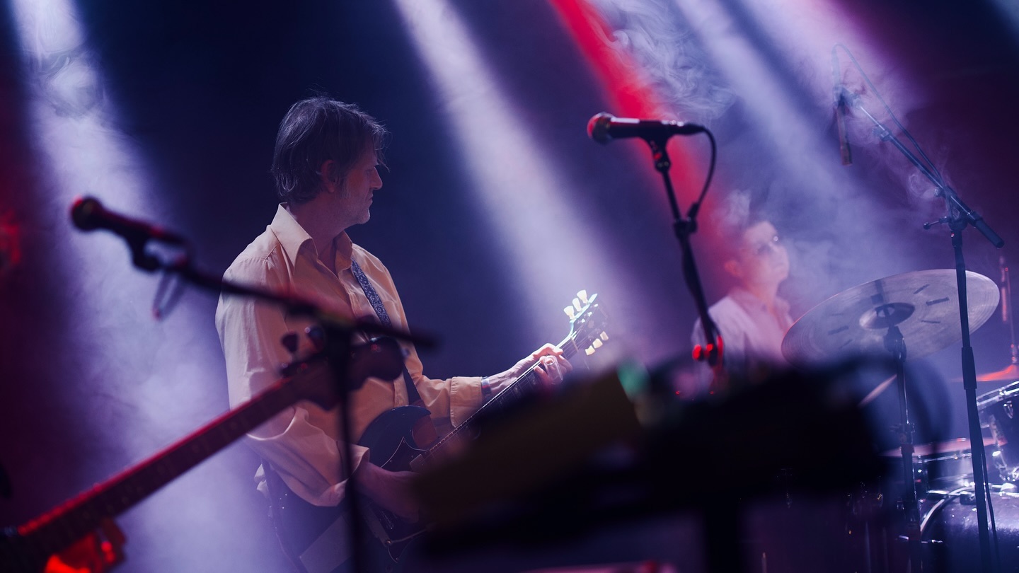 Julia Logan live at Nalen, photograph 4 of 9.