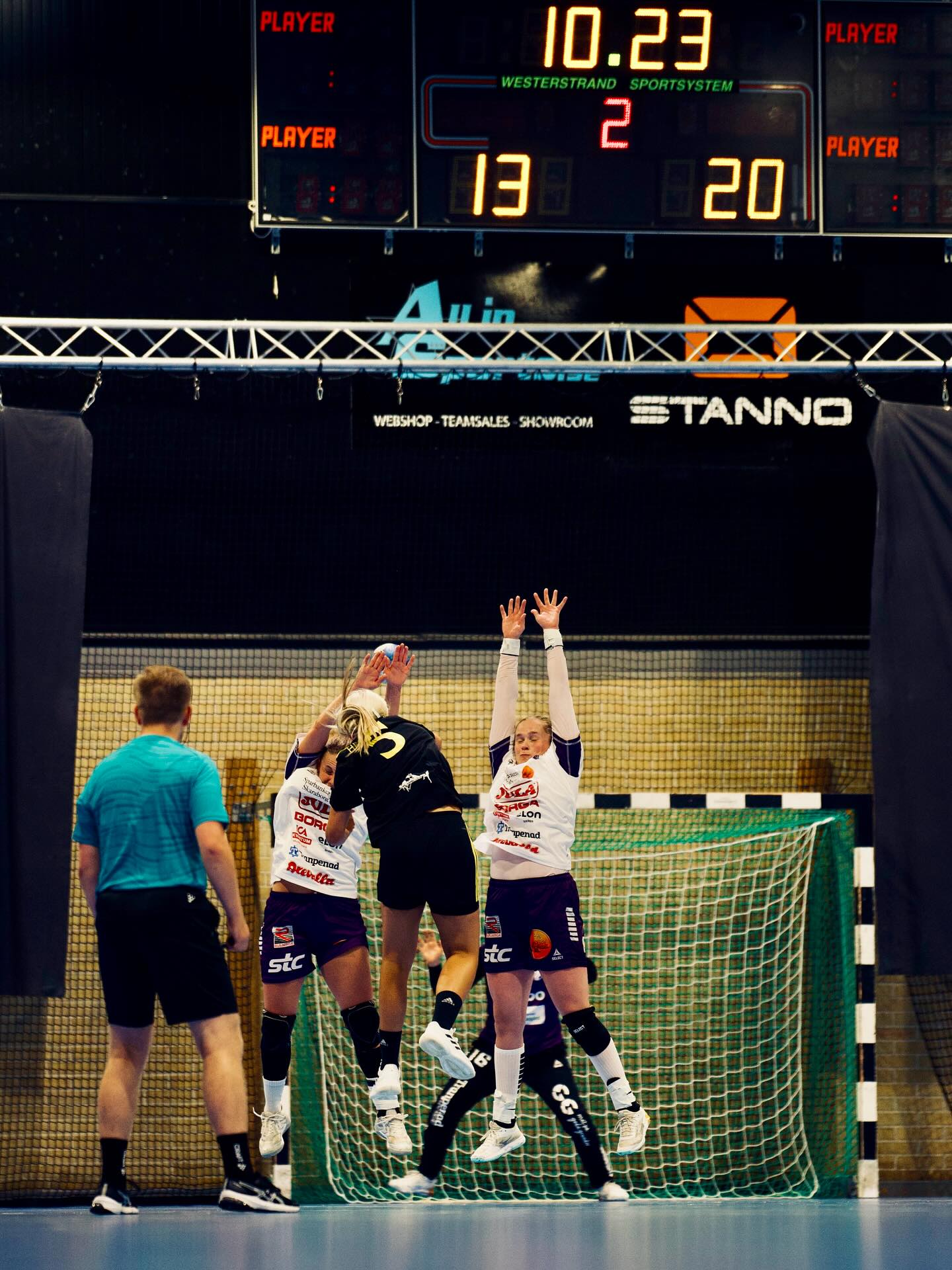 Skara win Swedish Cup meeting with AIK in Solna — photograph 15.