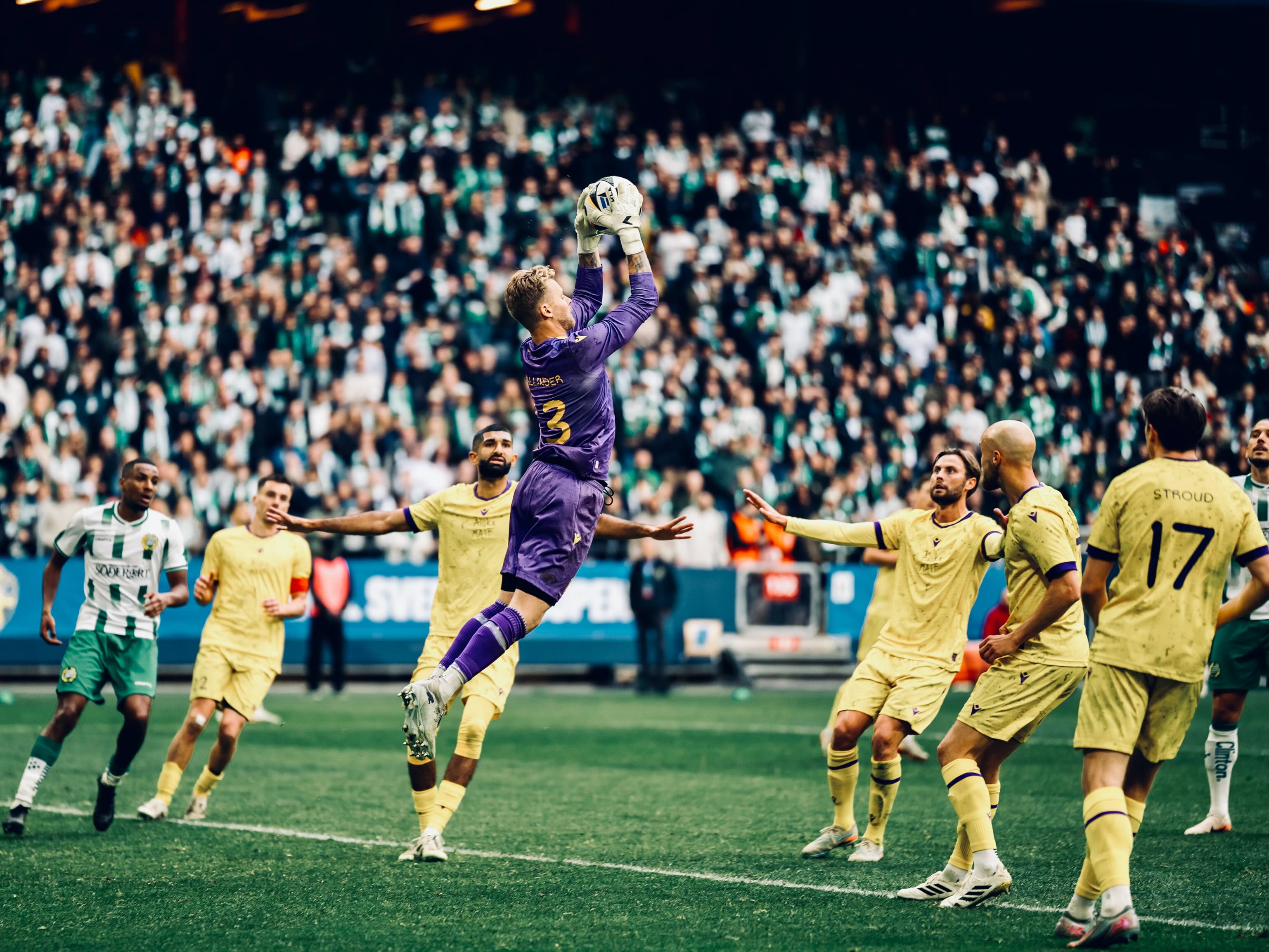 Mjällby lift first Swedish Cup after beating Hammarby — photograph 16.