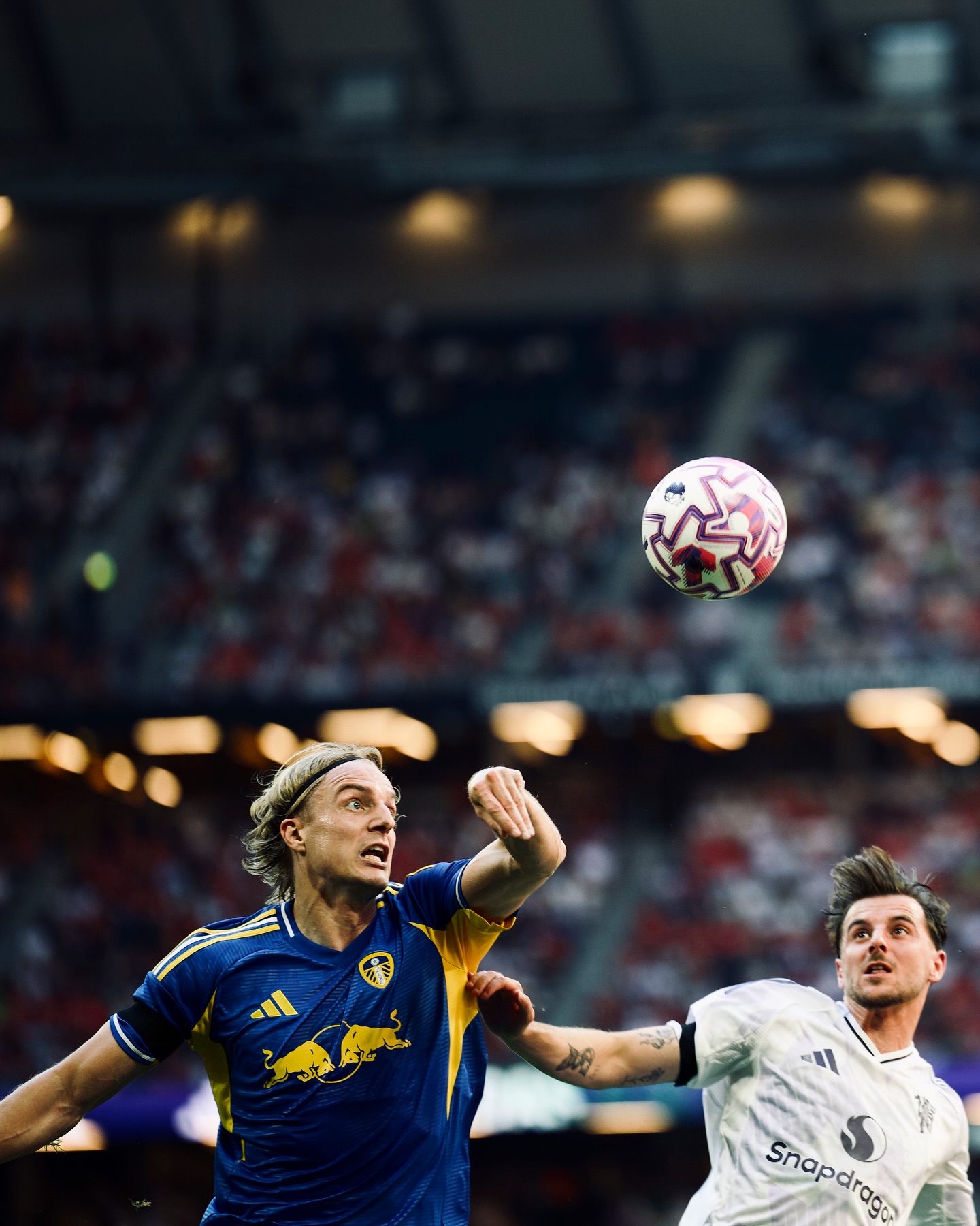 Manchester United and Leeds share goalless Stockholm opener — photograph 5.