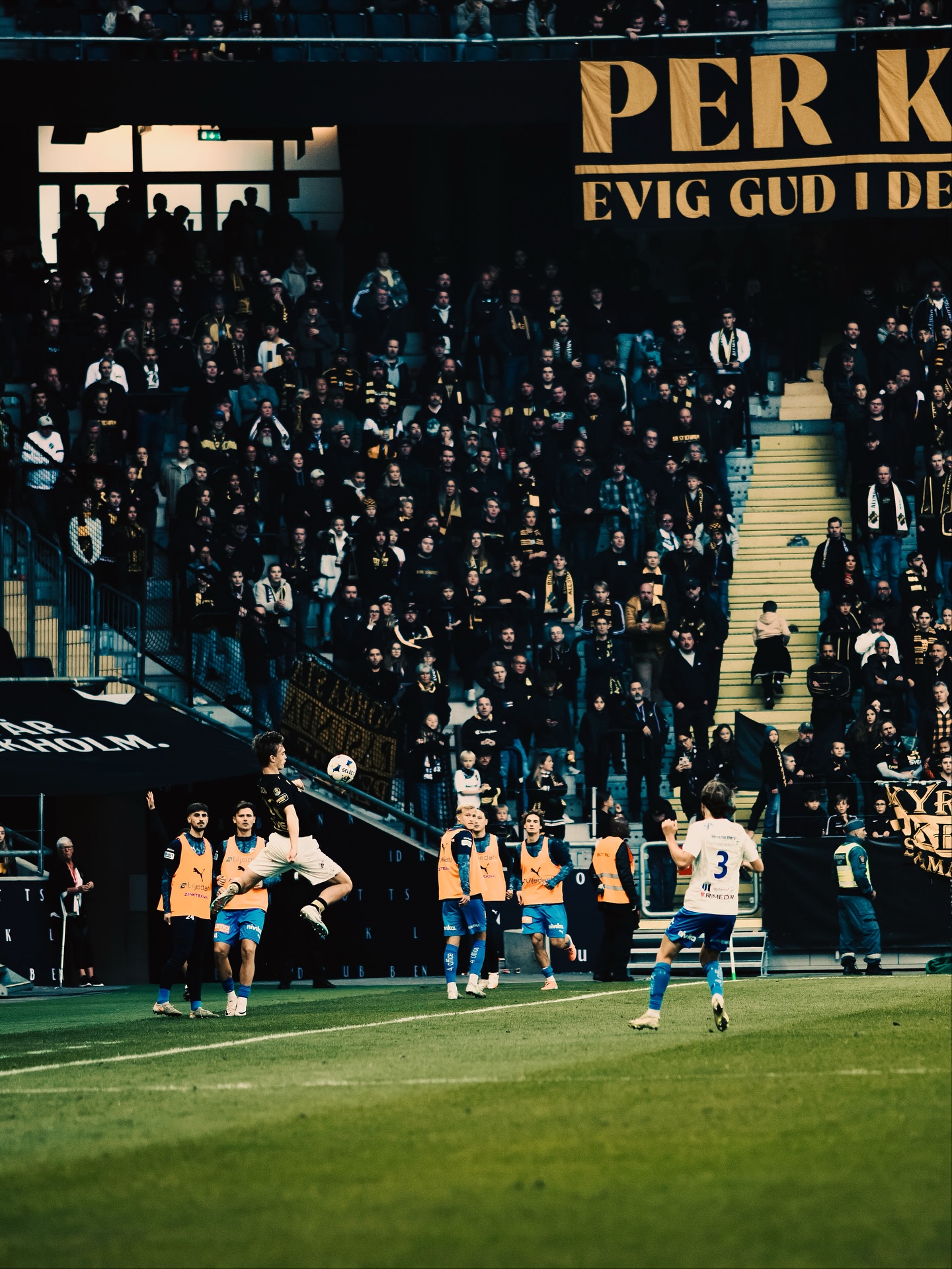Värnamo take 3–2 away win against AIK — photograph 2.