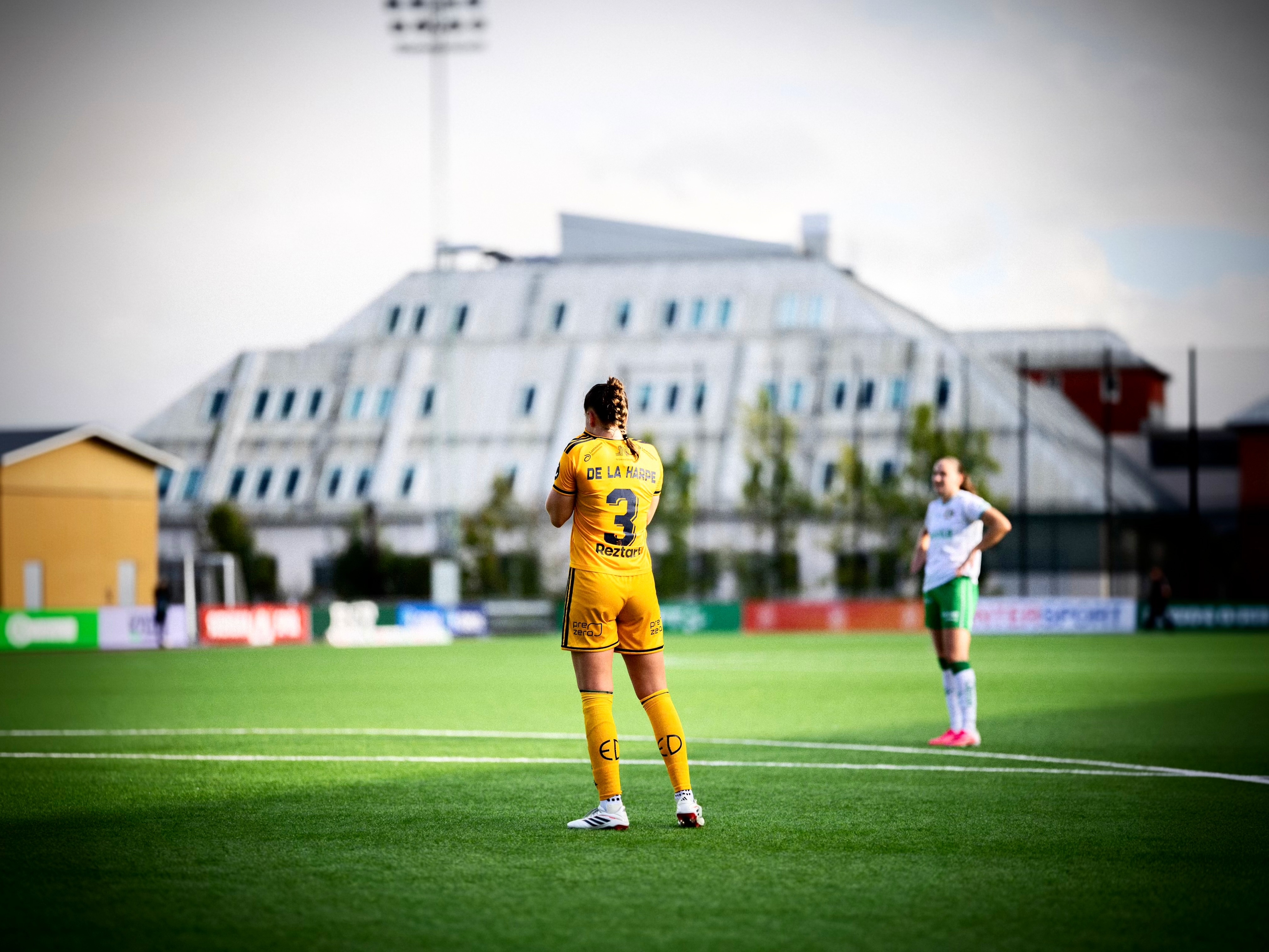 Hammarby strike twice after the break to beat Norrköping — photograph 17.